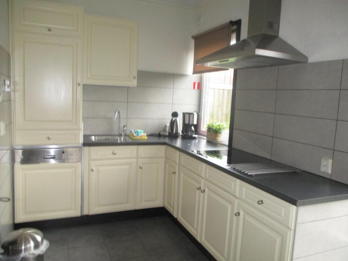 Comfortabel Vakantiehuis Aan Zee En Meer ! カンペルラント エクステリア 写真